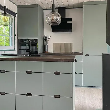 10 Person In Rsted Orsted (Midtjylland)